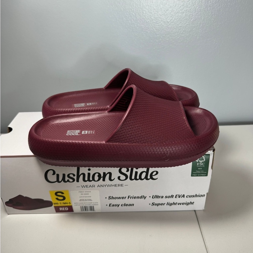 32 Degrees Unisex Cushion Slide, Size S (W6-7/ M4-5)